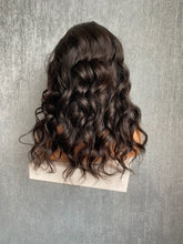 Load image into Gallery viewer, 5x5 HD Lace machinal closure wig Bodywave
