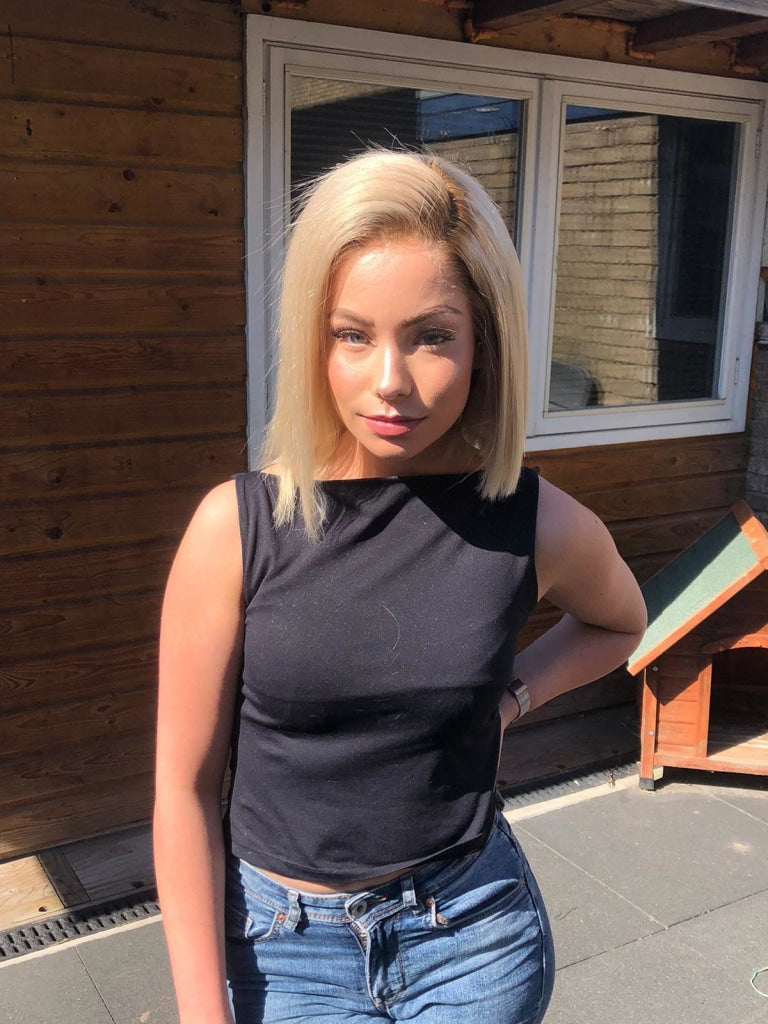 Light blonde bob wig - pruiken